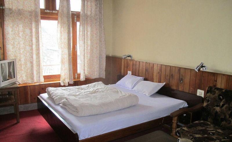 Hotel Vikrant Manāli Esterno foto